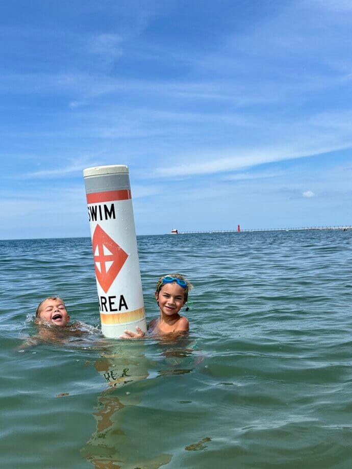 B8309E04-15F2-41EC-B77E-3209EE41D15B_1_105_c - Thomas Griffin